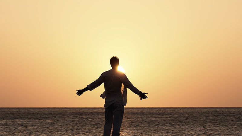 Ο Όμιλος H Hotels Collection | Hatzilazarou Group παρουσιάζει το «The Light We Call Home»: Εκεί όπου το φως γίνεται μνήμη και ταυτότητα!